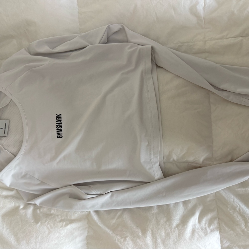 Gymshark Women's White Long Sleeve  crop top